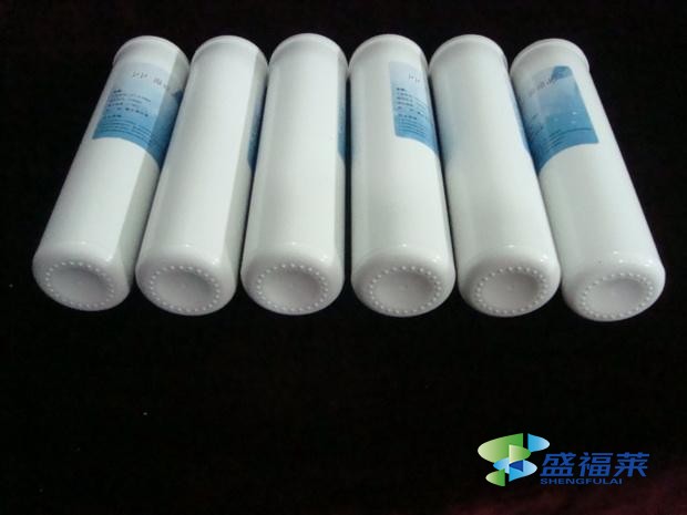凈水顆?；钚蕴繛V芯多久換一次?(凈水器濾芯更換時(shí)間)